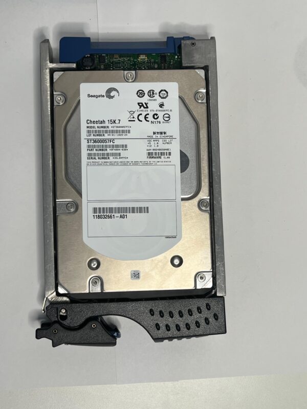 HD EMC 600GB 15K 3,5 FC 4GB 005048952 118032661-A01 005049694