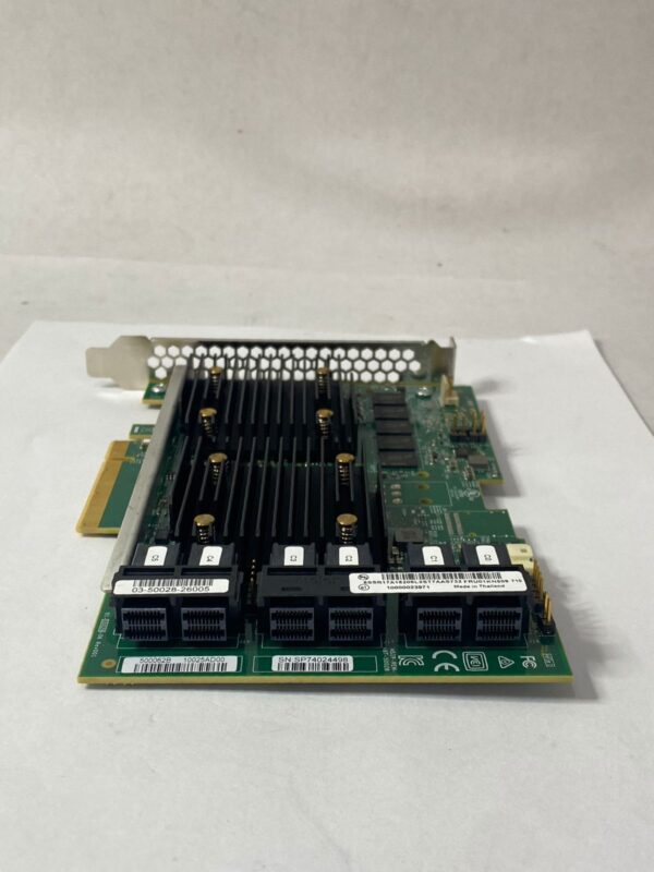 LENOVO PLACA CONTROLADORA 930-24I 12GB SAS/SATA 01KN509