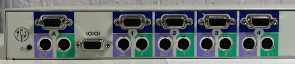 SWITCH KVM HP 1X4 PORT PN 147092-001 106-1500-04