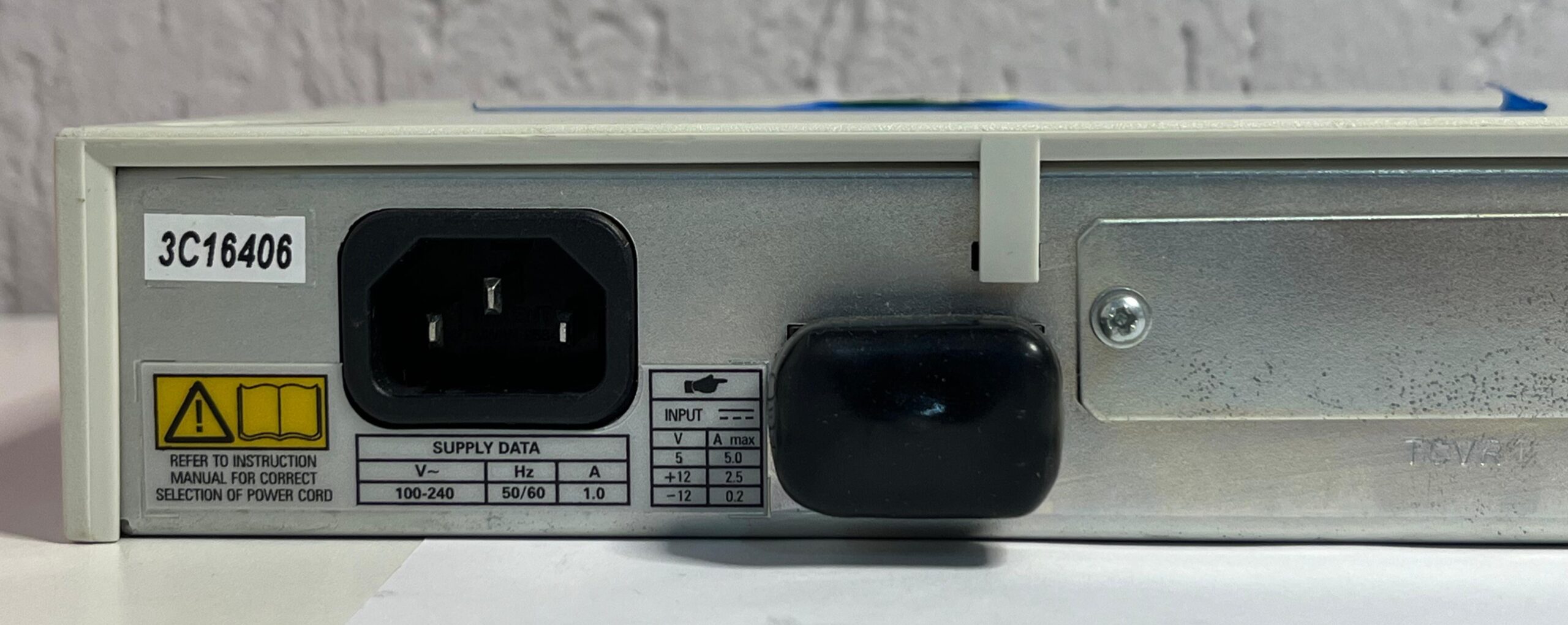 Switch 3Com Super Stack II PS Hub 40 RJ45 24-Port 1640-610-000 - Imagem 3