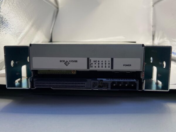 UNIDADE DE FITA HP STORAGEWORKS C5686B Q1553A 343801-001