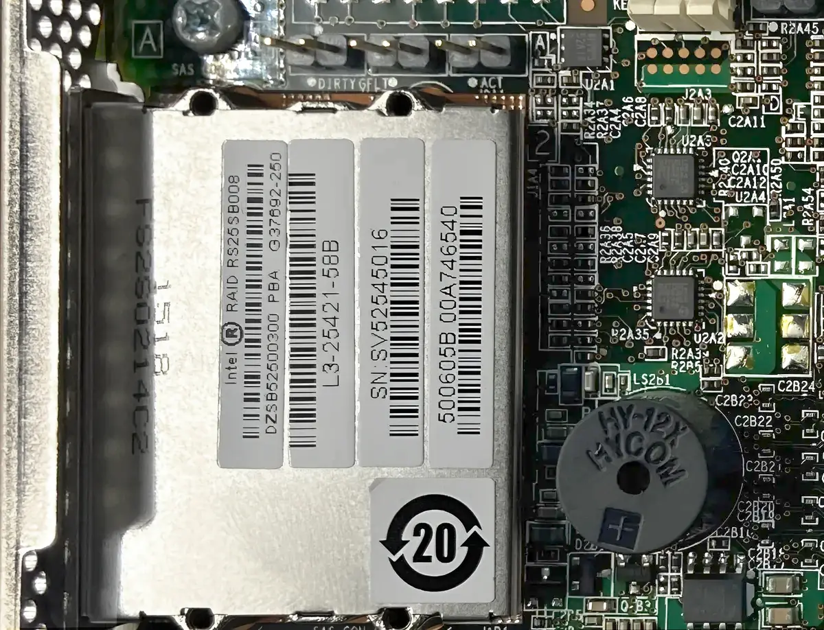 CONTROLADORA INTEL LSI 9286CV-8e 6GB SAS G37692-250 - Imagem 4
