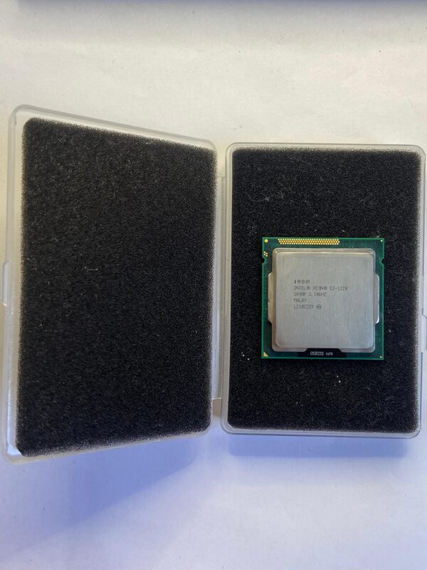 PROCESSADOR INTEL XEON E3-1220 CM8062300921702 DE 4 NÚCLEOS E 3.4GHZ DE FREQUÊNCIA