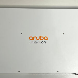 SWITCH ARUBA 24 PORTS 1GB RJ45 Class 4 POE JL684-60101 JL684A