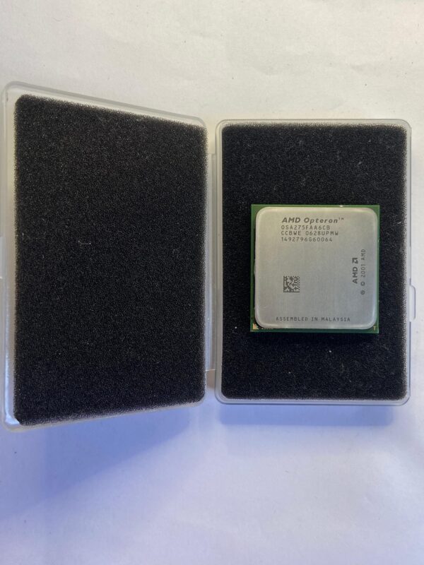 PROCESSADOR AMD OPTERON 880 2C 2.4GHZ OSA275FAA6CB CCBWE