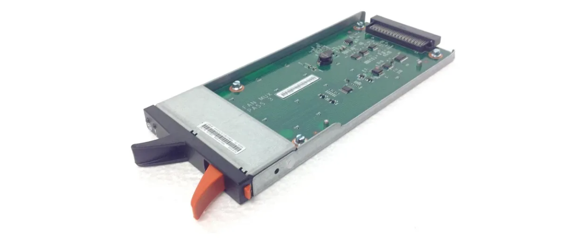 Módulo Controlador de Fan IBM Flex System 7893 8721 8724 - Imagem 2